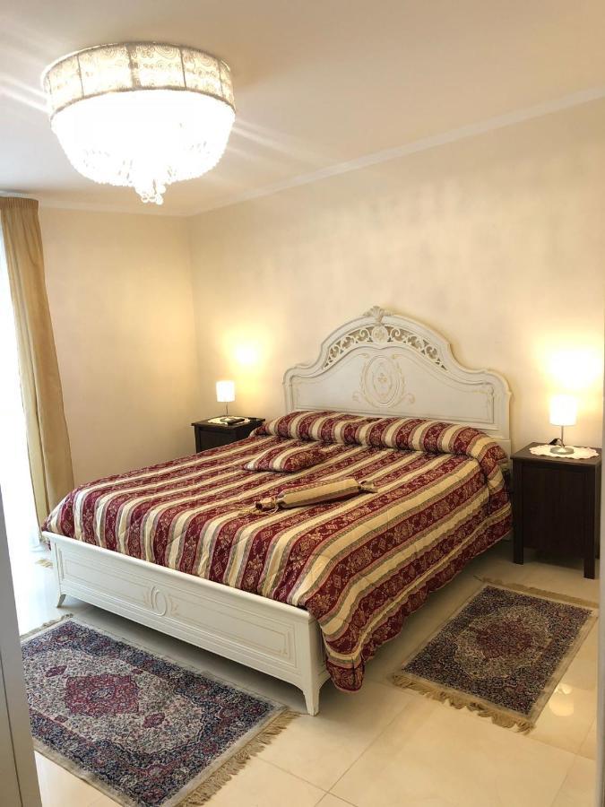 Atticus Apartment Джардини-Наксос Экстерьер фото