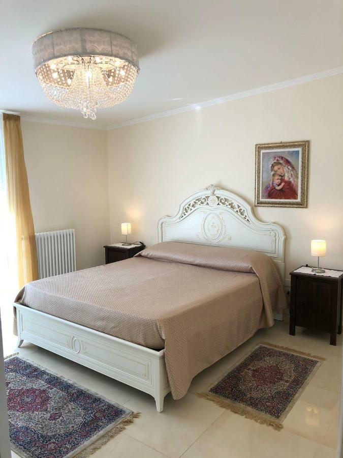 Atticus Apartment Джардини-Наксос Экстерьер фото